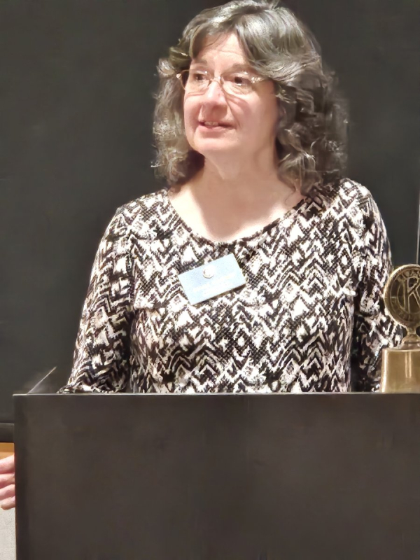 26-27 President, Diana Wagner